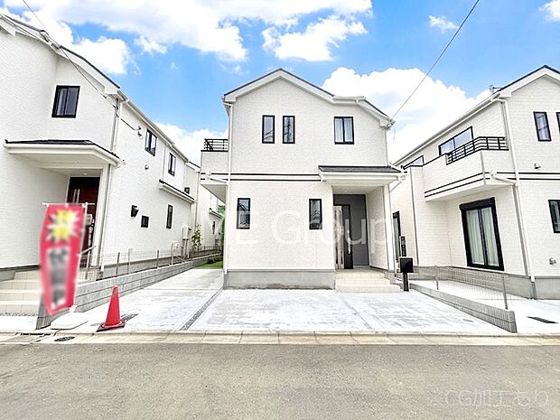 洗練された外観、上質な住空間が広がる室内は永く安心して過ごせる住居です。
