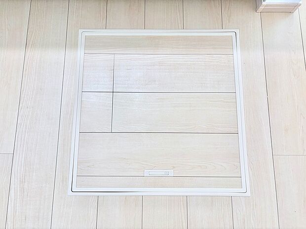 床下収納付き!日用品・非常用品の収納にも大活躍。