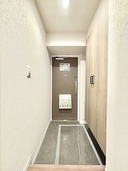 家族の帰宅やお客様をあたたかく迎える玄関