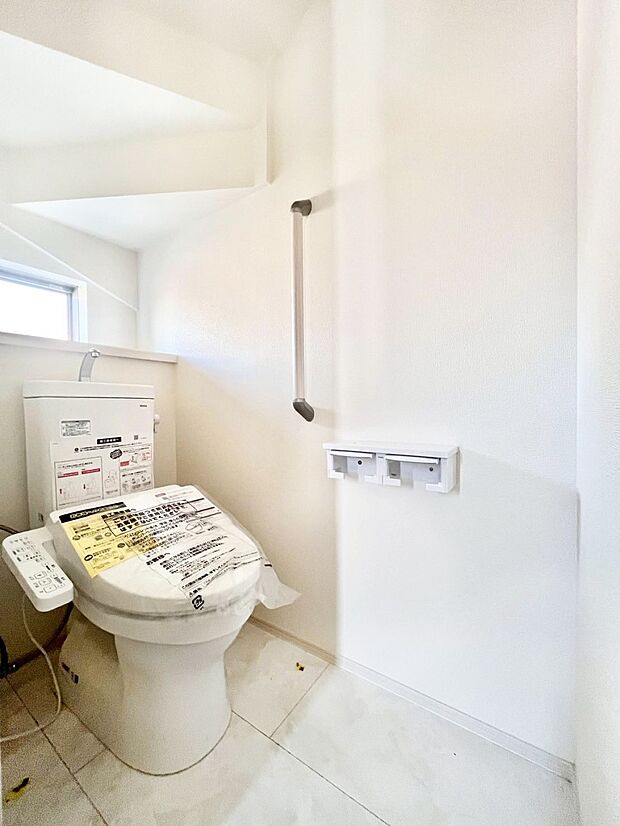 トイレは1階と2階それぞれに配置されていてとても便利です。