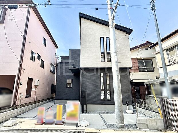 上質感あふれる外観デザイン。魅力の住まいを実現。