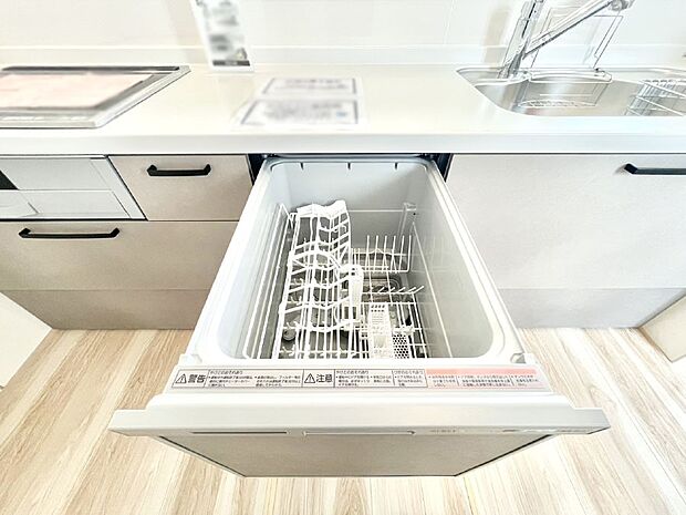 面倒なお片づけは食洗機にお任せ!家事の負担が減って、時間にも気持ちにもゆとりができます。