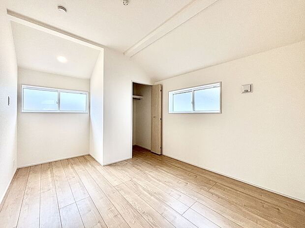 収納が充実しているので居住スペースを広々使えます