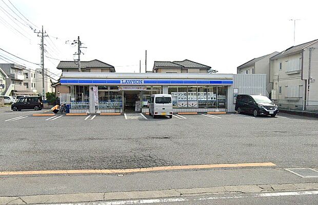 コンビニ 600m ローソン 北本東間四丁目店