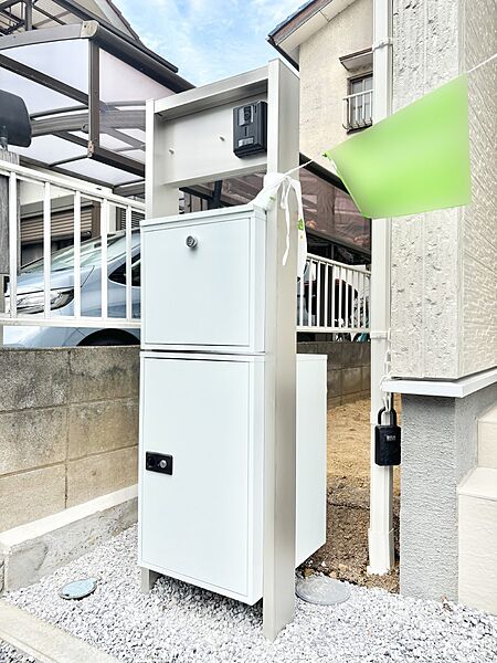 表札・インターホン・ポストをひとつに集約