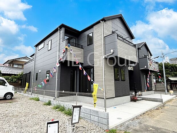 溢れる陽光でご家族の笑顔も輝く
