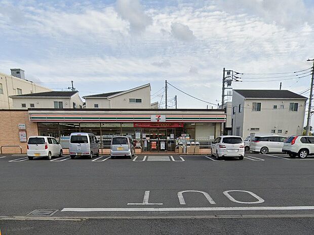 コンビニ 900m セブン-イレブン 柏豊四季南店