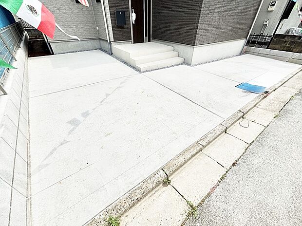 生活に欠かせない駐車スペース。