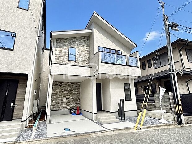 暮らしやすさと居心地の良さにこだわったシンプルで飽きのこないデザイン !
