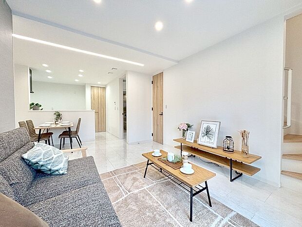 住む方の個性が引き出される、インテリアを考えるのが楽しみなリビングです!