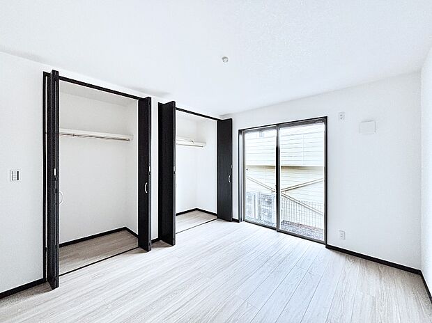 収納が充実しているので居住スペースを広々使えます