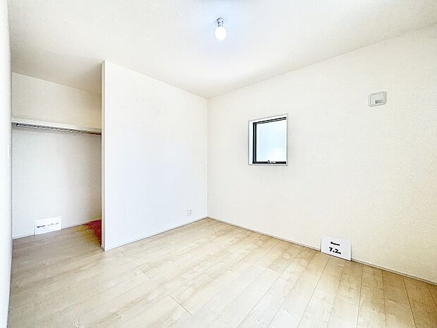 WIC付きのお部屋で充実したプライベート時間を過ごせます。