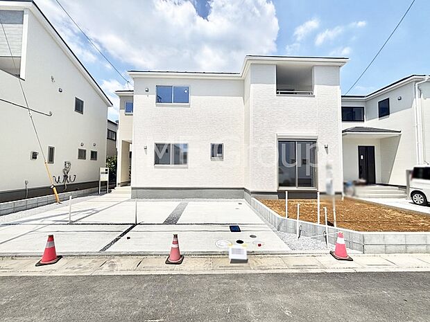 洗練された外観、上質な住空間が広がる室内は永く安心して過ごせる住居です。