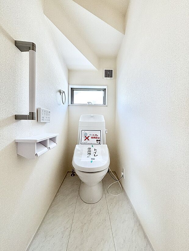 トイレは1階と2階それぞれに配置されていてとても便利です。
