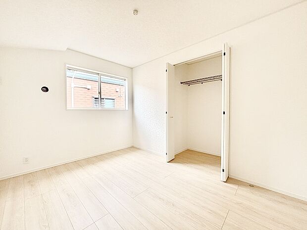 収納が充実しているので居住スペースを広々使えます