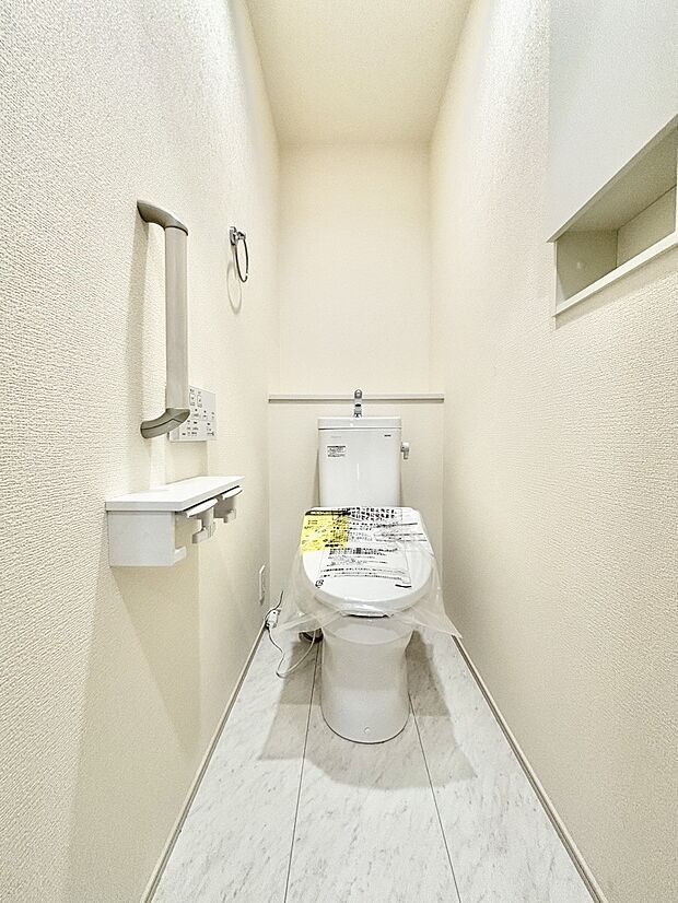 トイレは1階と2階それぞれに配置されていてとても便利です。