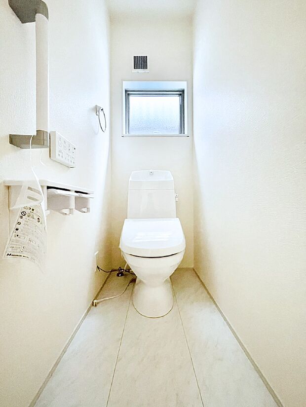 ウォシュレット付きトイレが1階と2階それぞれに配置されていてとても便利です。
