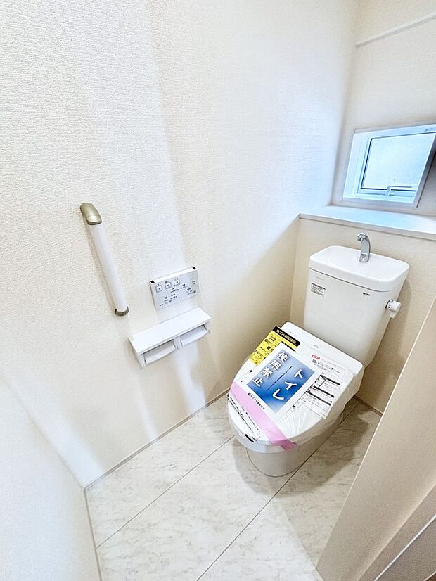ウォシュレット付きトイレが1階と2階それぞれに配置されていてとても便利です。