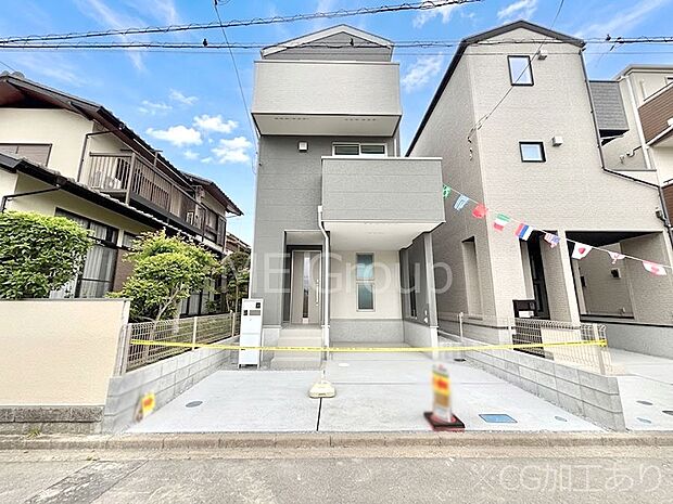 溢れる陽光でご家族の笑顔も輝く