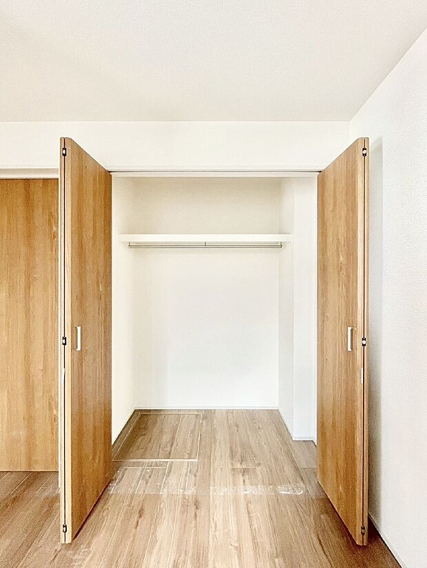 豊富な収納で生活スペースがすっきりします。