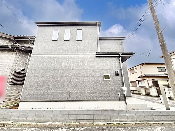 上質感あふれる外観デザイン。魅力の住まいを実現。