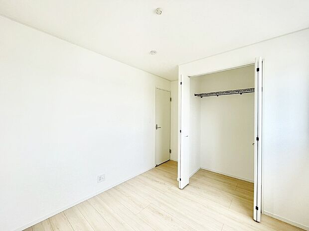 収納が充実しているので居住スペースを広々使えます