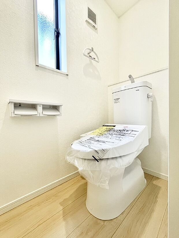 トイレは1階と2階それぞれに配置されていてとても便利です。