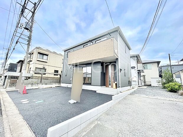 溢れる陽光でご家族の笑顔も輝く