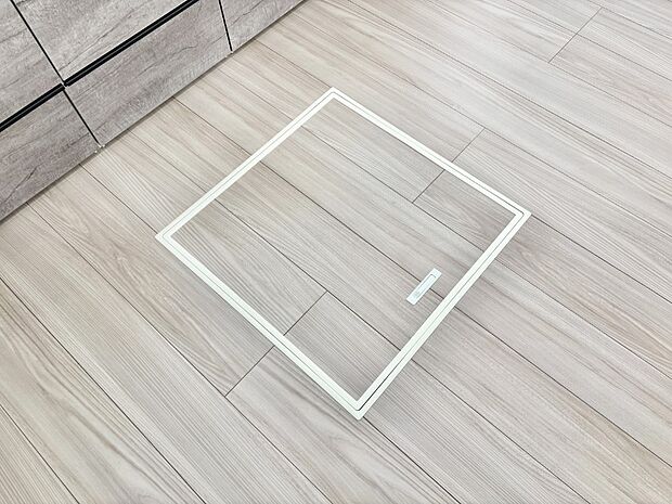 床下収納付き!日用品・非常用品の収納にも大活躍。