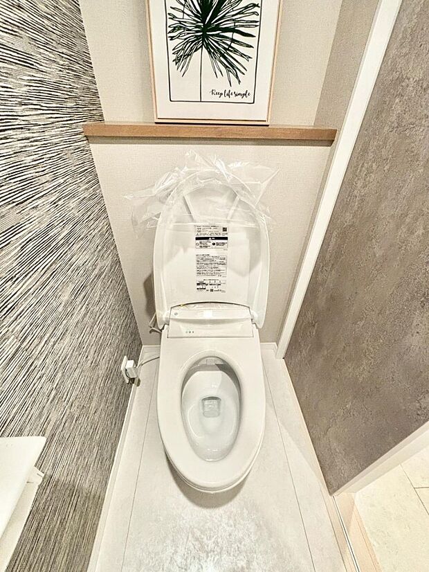 毎日を快適に!清潔感あるシャワートイレ。