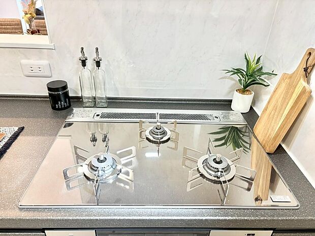 三口ガスコンロでお料理が一気にはかどりそう