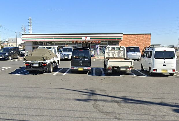 コンビニ 700m セブン-イレブン 和光新倉8丁目店