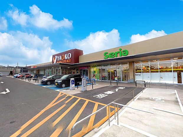 スーパー 1000m ヤオコー 西大宮店