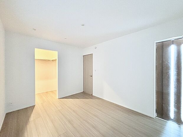 子供部屋にもおすすめな収納スペースたっぷりの居室