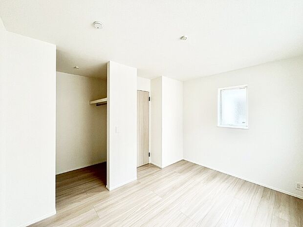 爽やかな日差しがお部屋全体を優しく包み込んでくれます