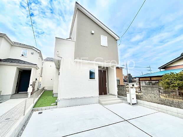 溢れる陽光でご家族の笑顔も輝く