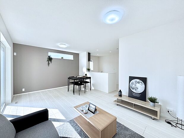 住む方の個性が引き出される、インテリアを考えるのが楽しみなリビングです!