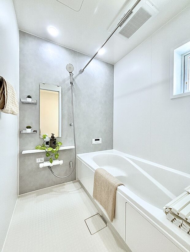 一日の疲れを癒やす大切なバスタイム。ゆっくりとお風呂を楽しんで疲れをとりたいですね!