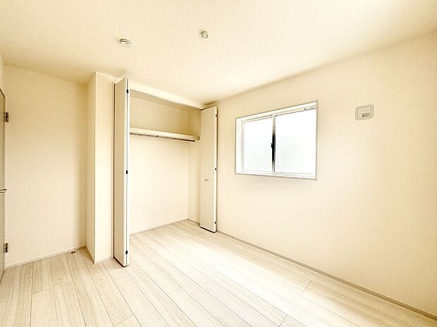 収納が充実しているので居住スペースを広々使えます