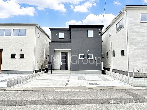 たっぷりの陽光と心地よい風が舞い込む住まい