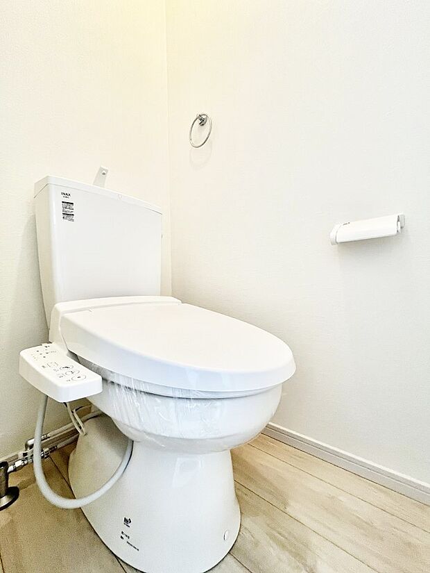 トイレは1階と2階それぞれに配置されていてとても便利です。
