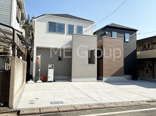 溢れる陽光でご家族の笑顔も輝く