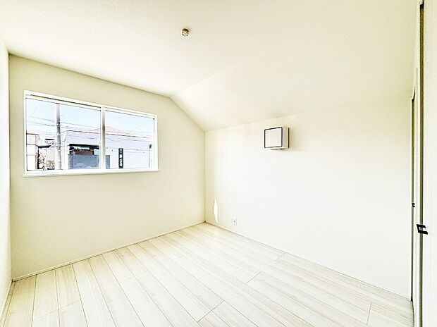 爽やかな日差しがお部屋全体を優しく包み込んでくれます