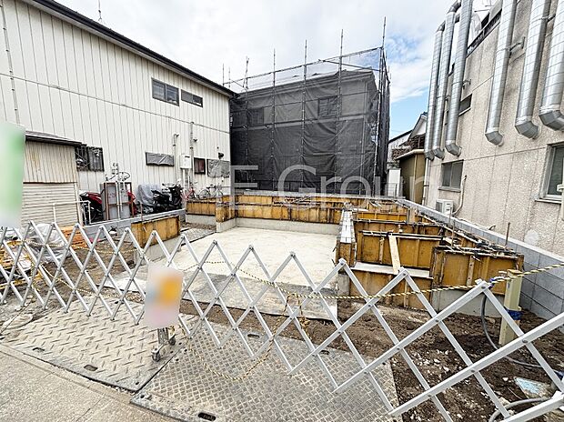 溢れる陽光でご家族の笑顔も輝く