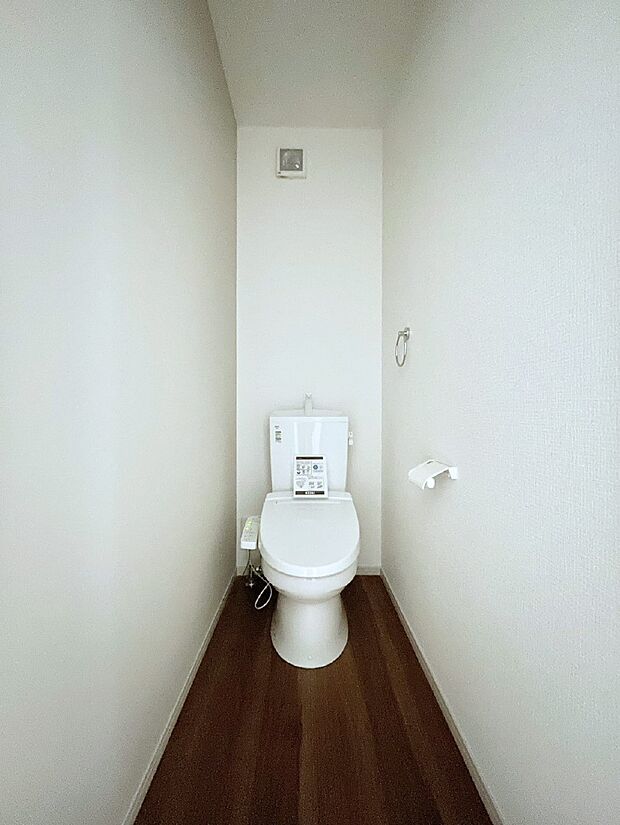安全性を考慮し階段には手すりを設置しています