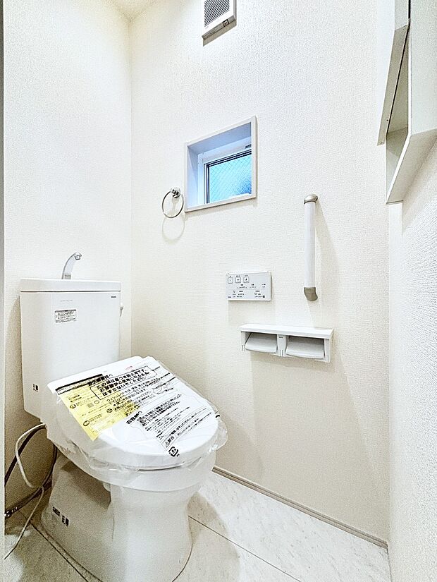 ウォシュレット付きトイレが1階と2階それぞれに配置されていてとても便利です。