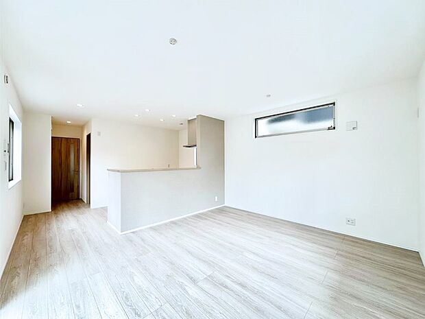 どこにいても家族のつながりを感じられるコミュニケーションリビング。