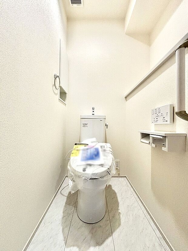 トイレは1階と2階それぞれに配置されていてとても便利です。 