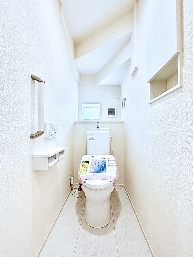 ウォシュレット付きトイレが1階と2階それぞれに配置されていてとても便利です。 