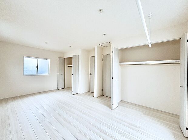 将来は2部屋にすることもできますね。お年頃になったら夢の個室にチェンジ!